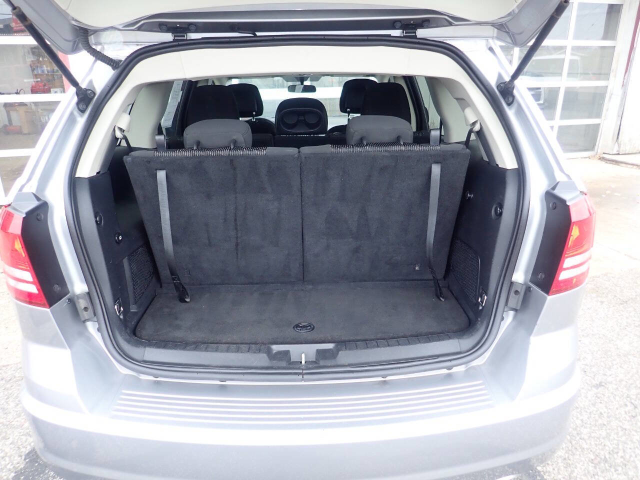 Used 2018 Dodge Journey SE image 26