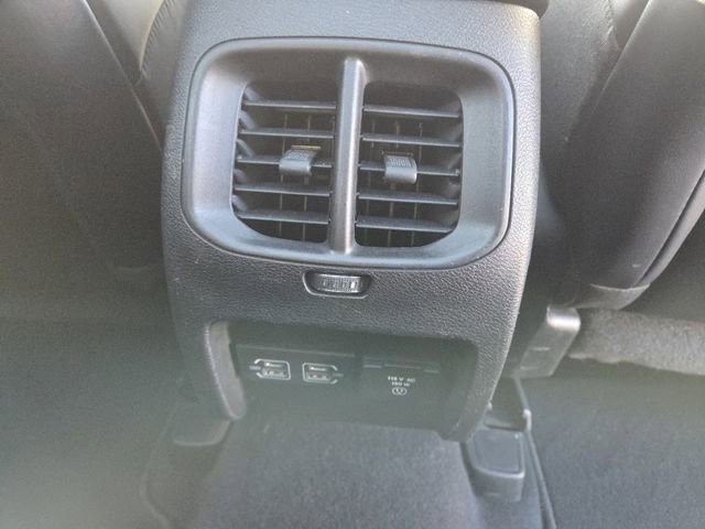 Used 2021 Jeep Cherokee Limited image 14