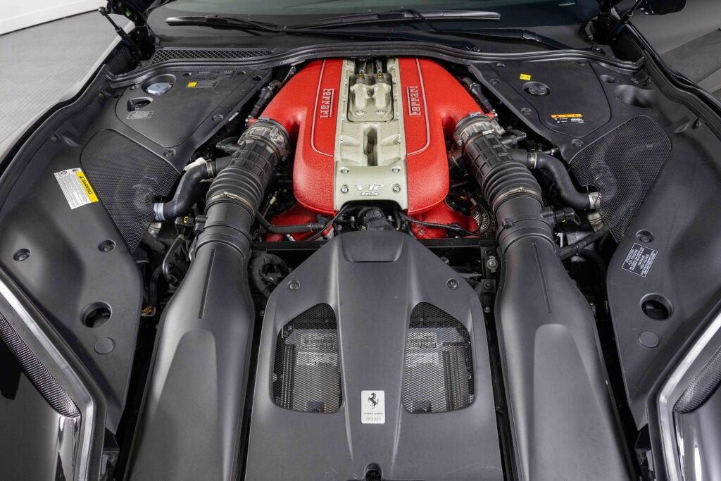 Used 2021 Ferrari 812 GTS RWD image 59