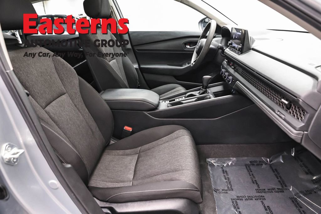 Used 2024 Honda Accord EX image 24