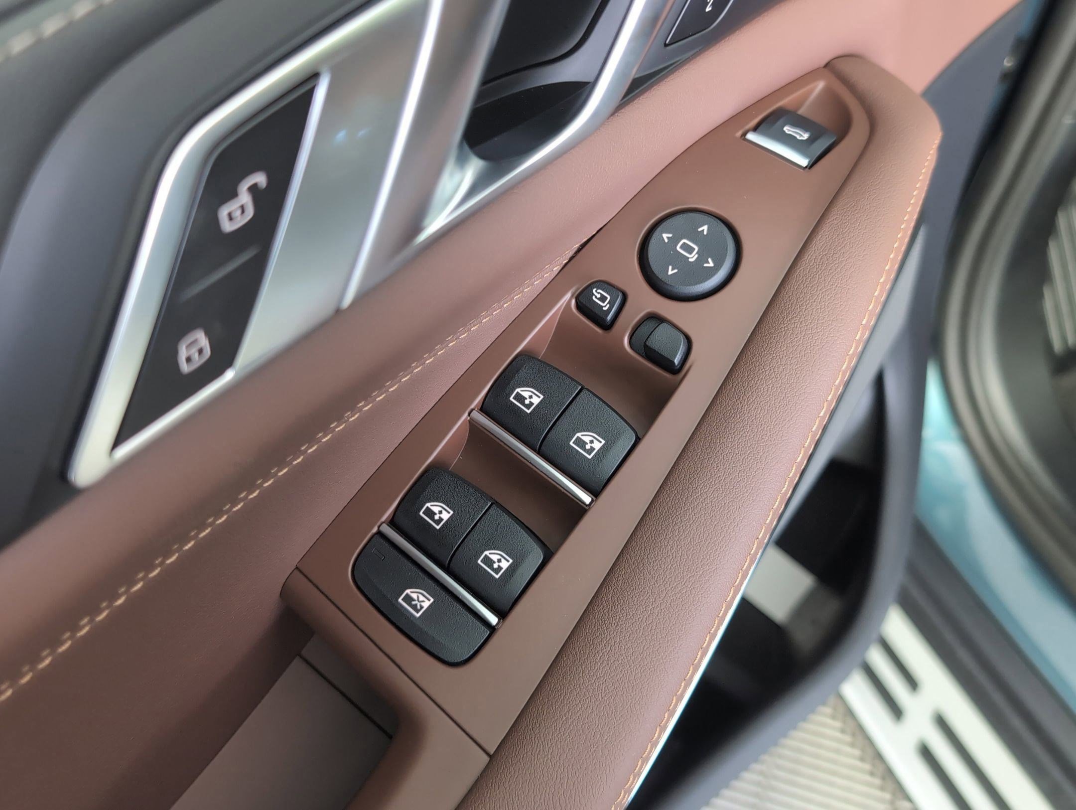 Used 2026 BMW X5 sDrive40i image 22