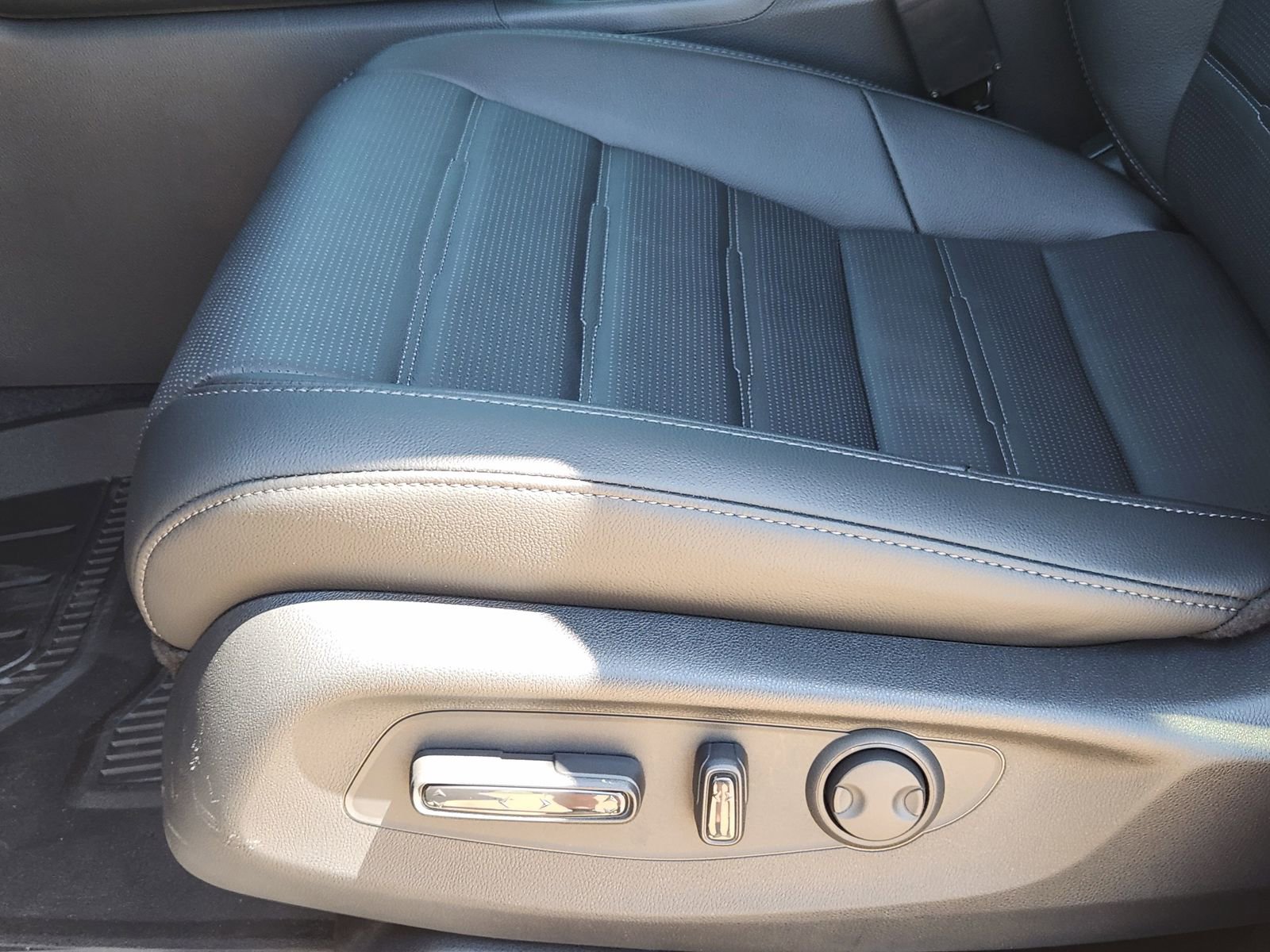 New 2026 Honda CR-V EX-L image 22