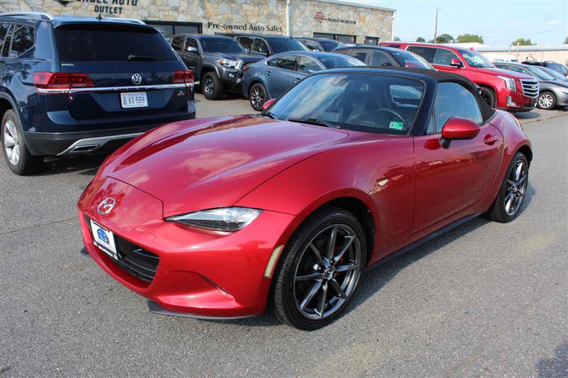 Used 2016 MAZDA MX-5 Miata Grand Touring RWD image 3