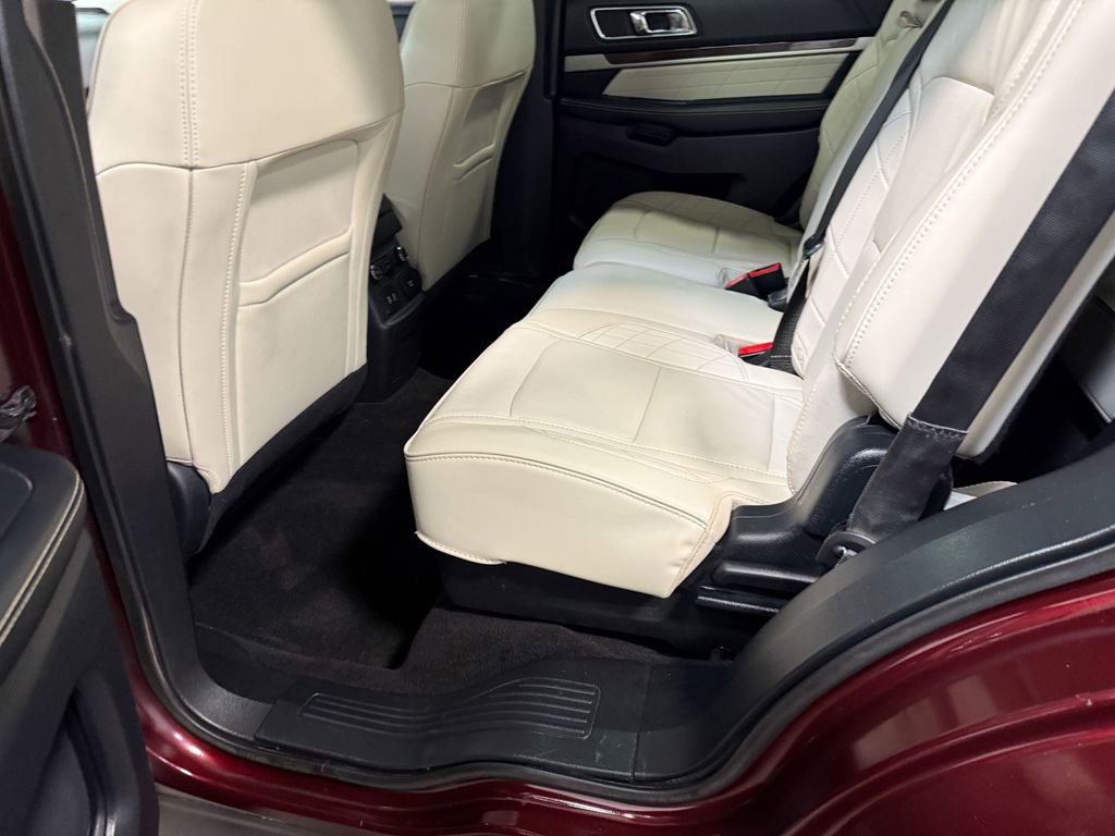 Used 2018 Ford Explorer Platinum AWD/4WD image 48