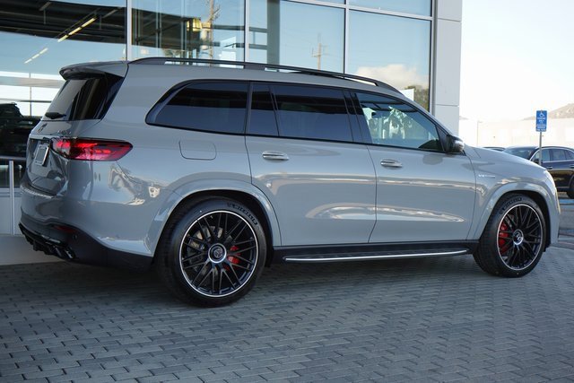 New 2026 Mercedes-Benz GLS 63 AMG 4MATIC image 11