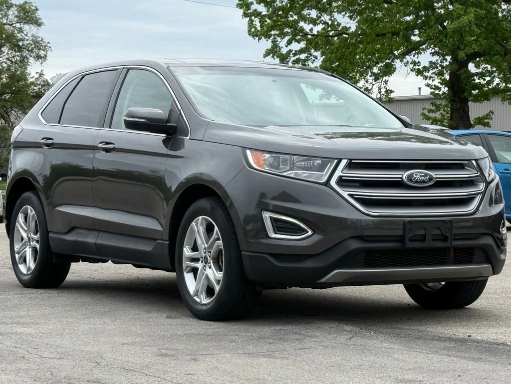 Used 2018 Ford Edge Titanium w/ Technology Package AWD/4WD image 6