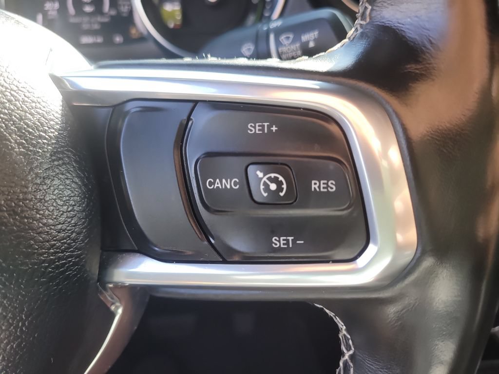 Certified 2022 Jeep Wrangler Unlimited Sahara w/ Cold Weather Group AWD/4WD image 31