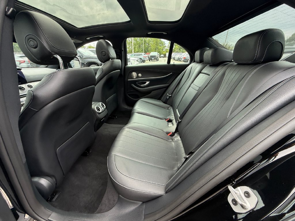 Used 2023 Mercedes-Benz E 350 4MATIC Sedan image 24