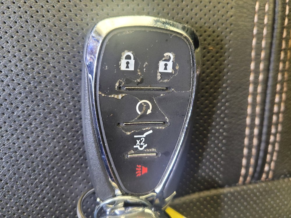 Used 2022 Chevrolet Equinox Premier image 32