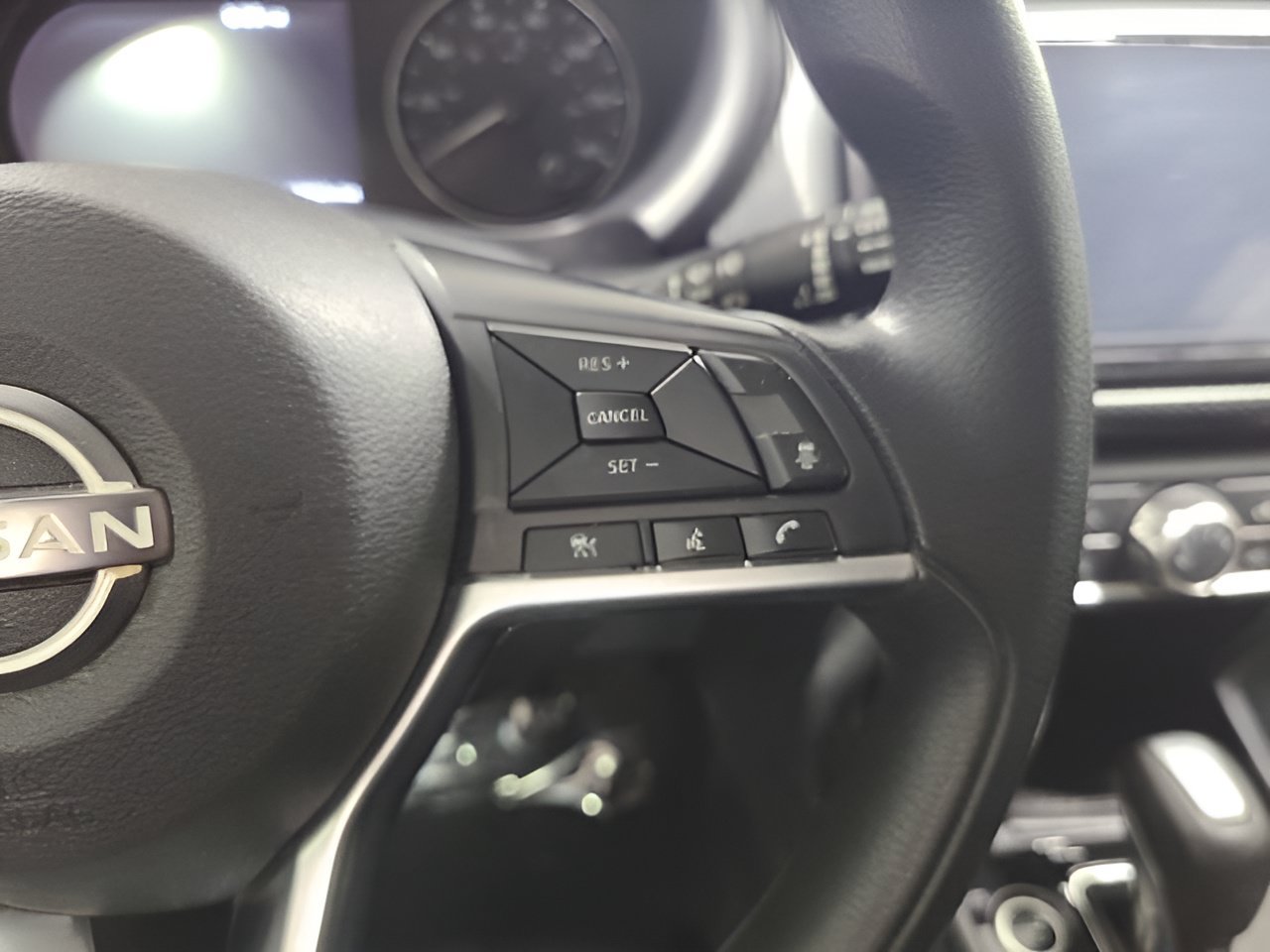 Used 2023 Nissan Kicks SV FWD image 25