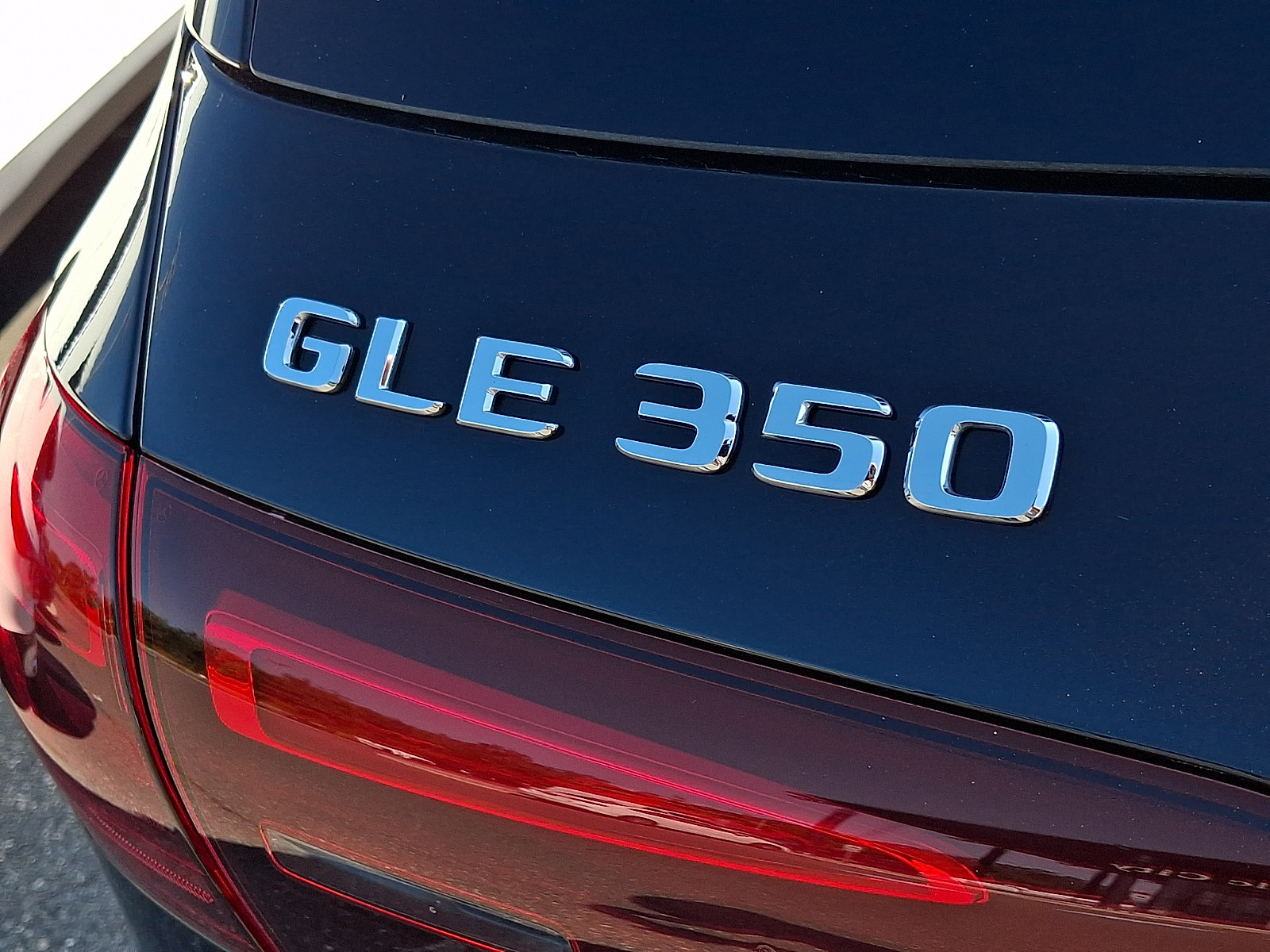 Certified 2026 Mercedes-Benz GLE 350 4MATIC image 31