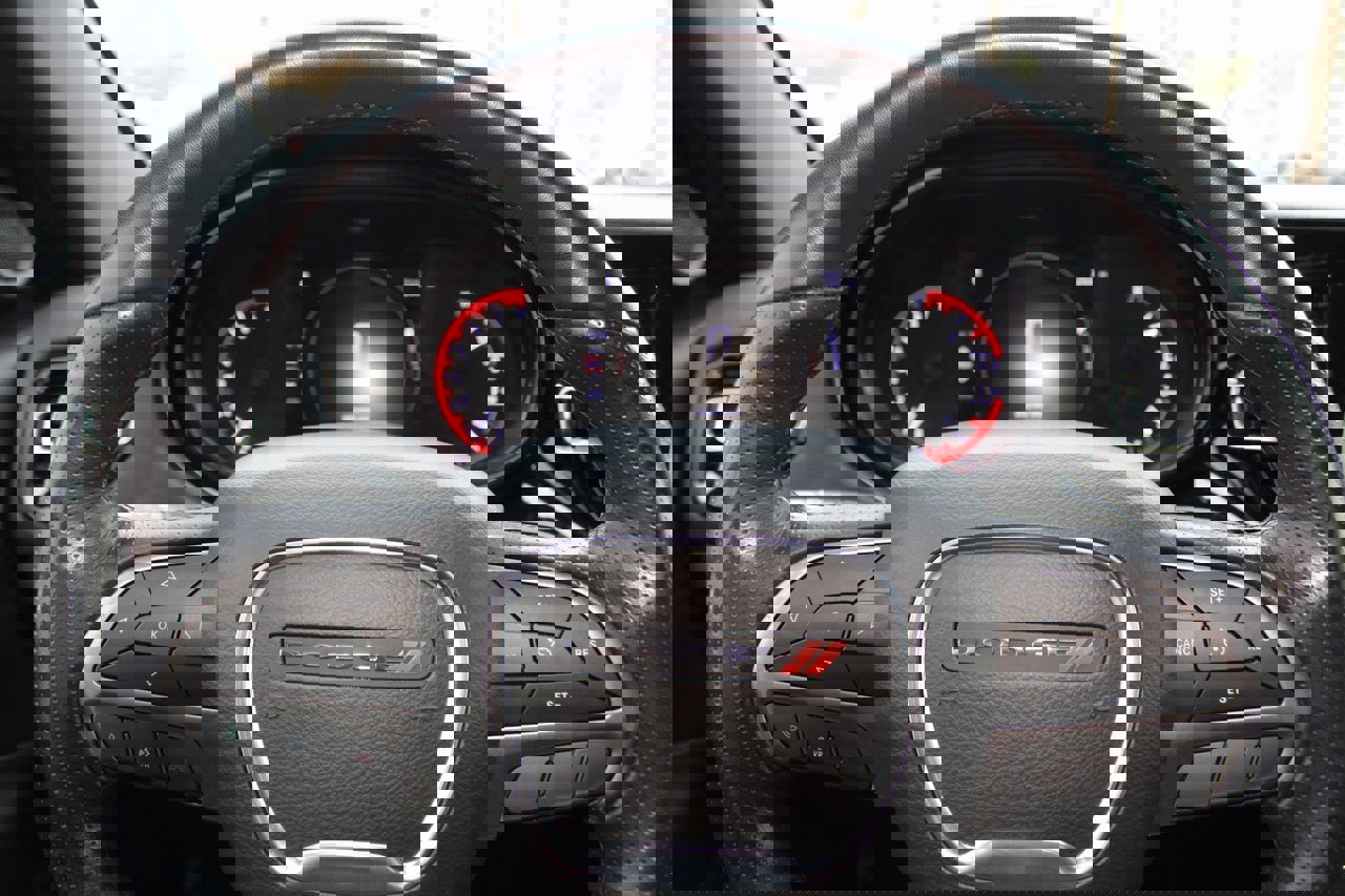 Used 2022 Dodge Durango SXT w/ Blacktop Package image 30