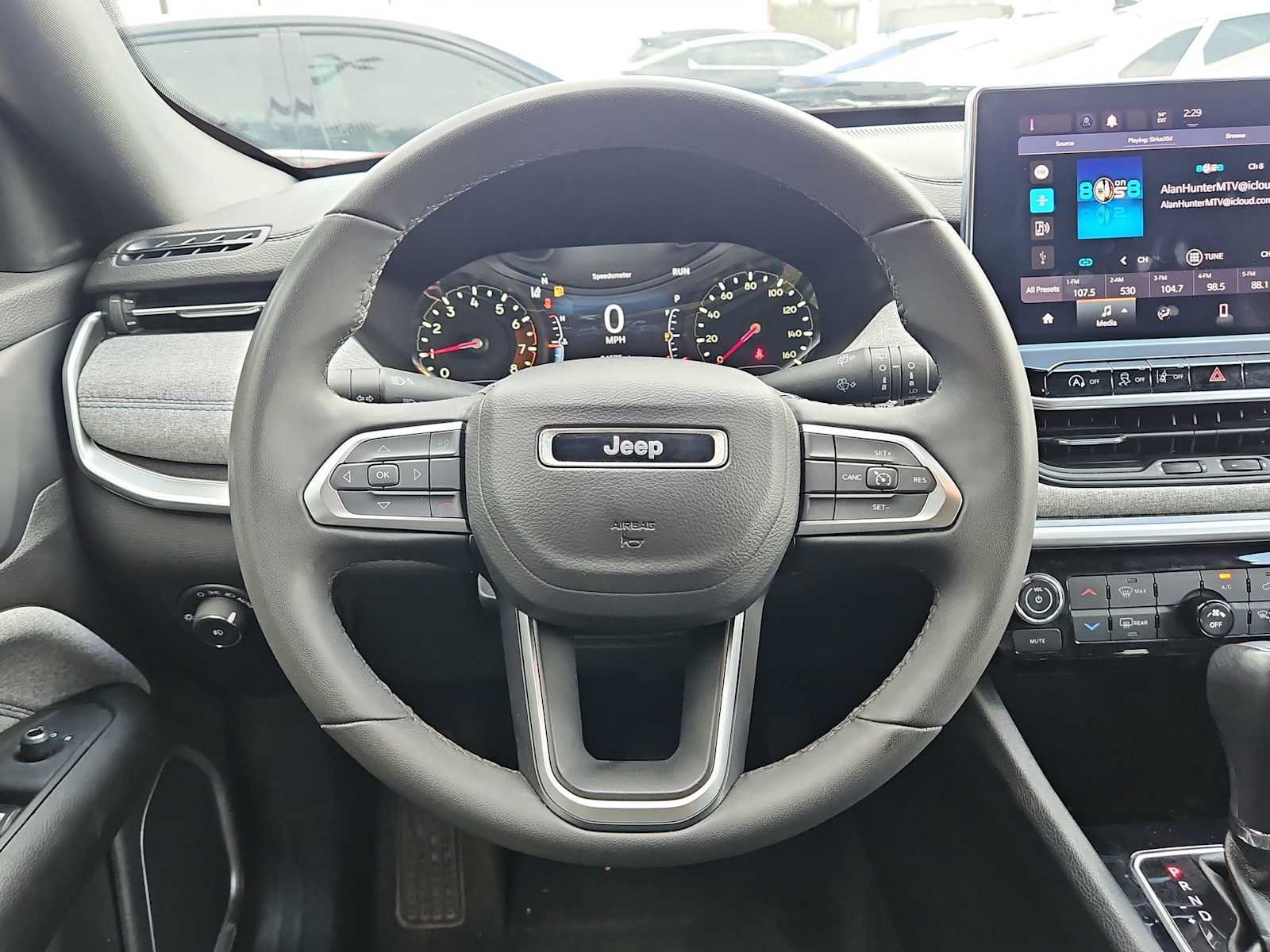 Used 2024 Jeep Compass Latitude AWD/4WD image 20