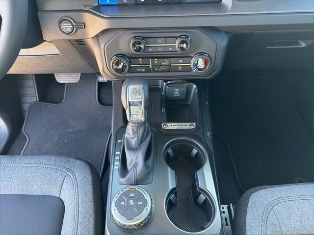 New 2025 Ford Bronco 4-Door image 18