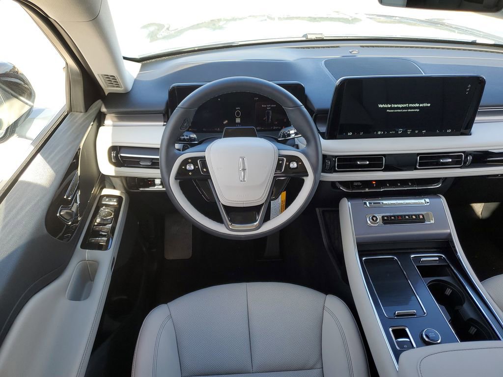 New 2026 Lincoln Aviator 2WD image 17