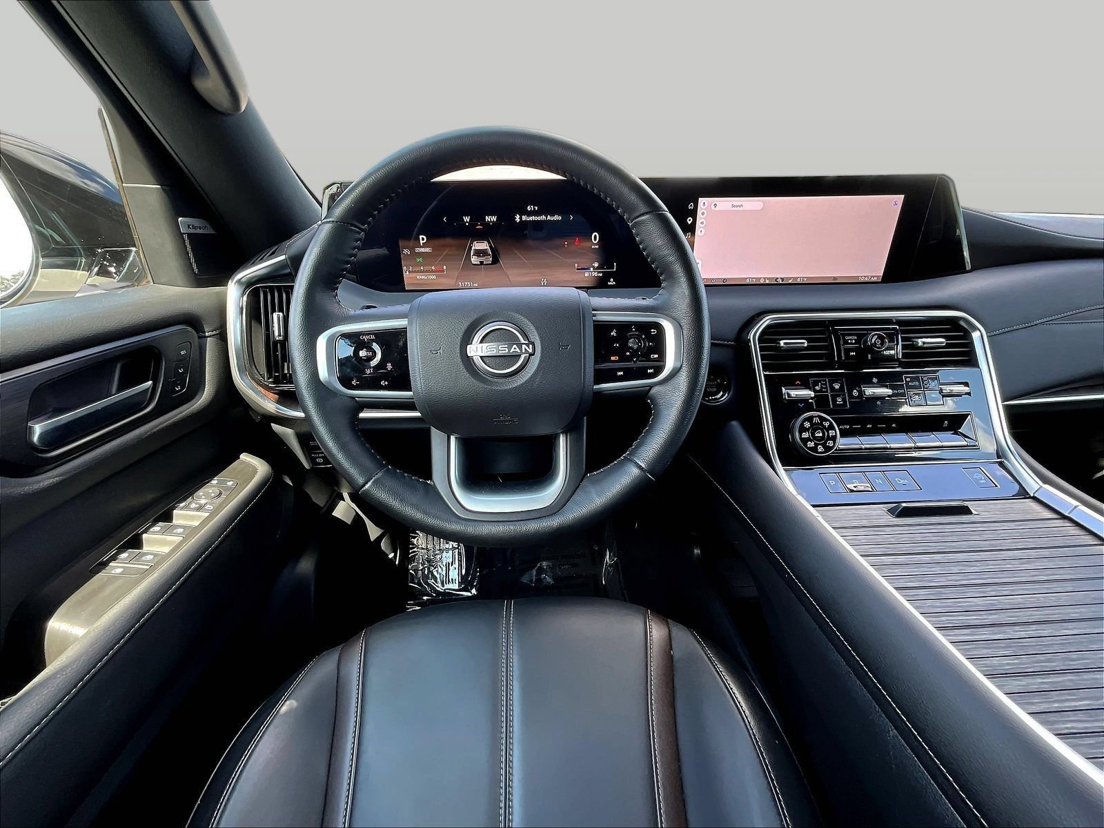Certified 2025 Nissan Armada SL w/ Captain's Chari Seat Package AWD/4WD image 11
