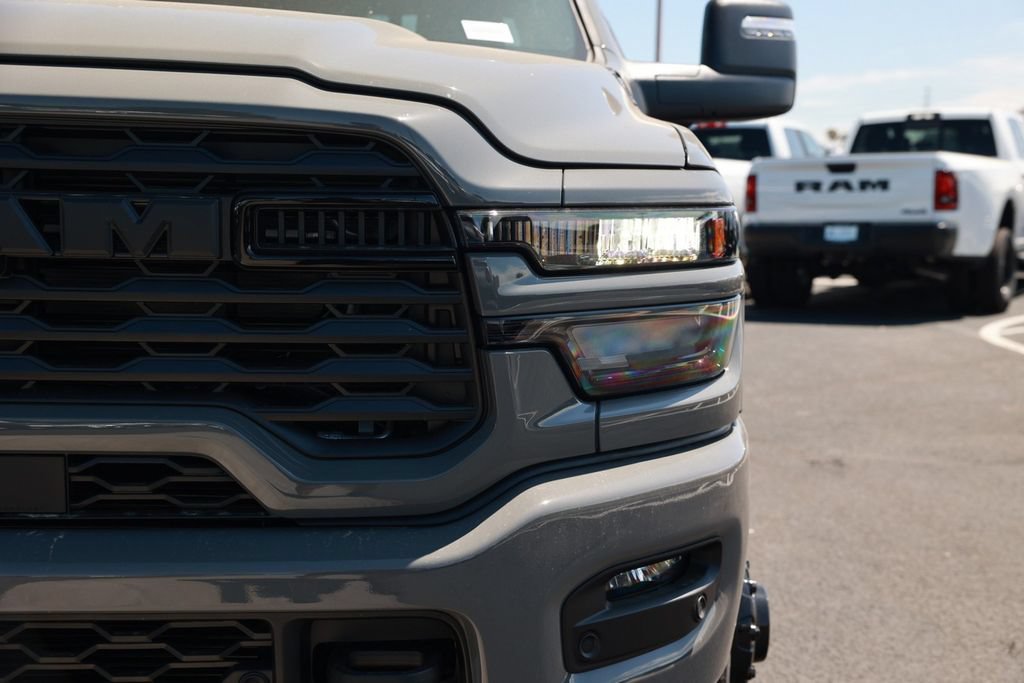 New 2026 RAM 3500 Big Horn AWD/4WD image 5