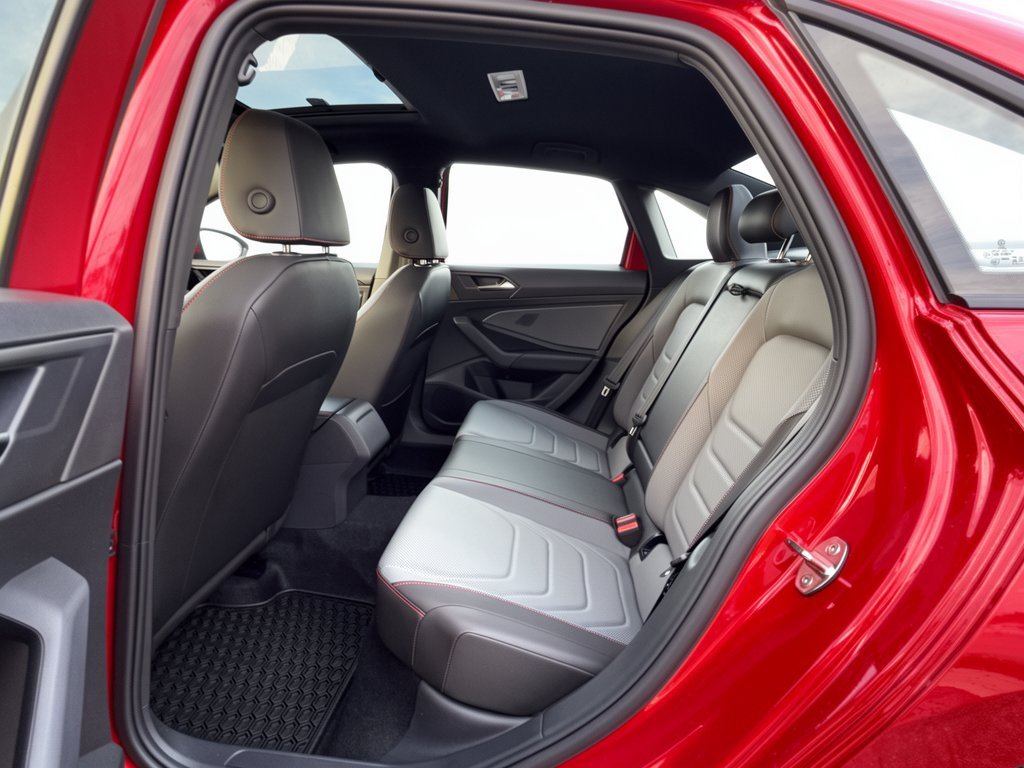 New 2027 Volkswagen Jetta GLI Autobahn FWD image 25