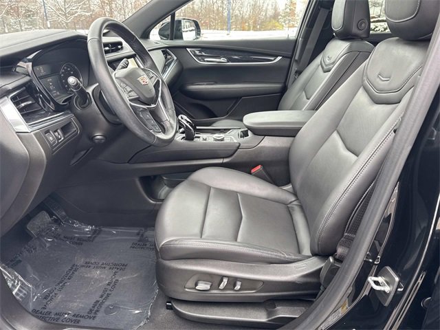 Certified 2022 Cadillac XT5 Premium Luxury image 17