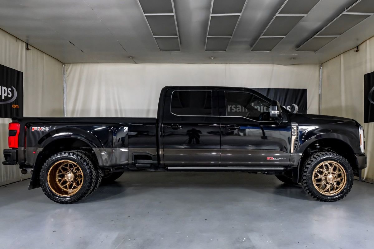 Used 2025 Ford F350 King Ranch image 5