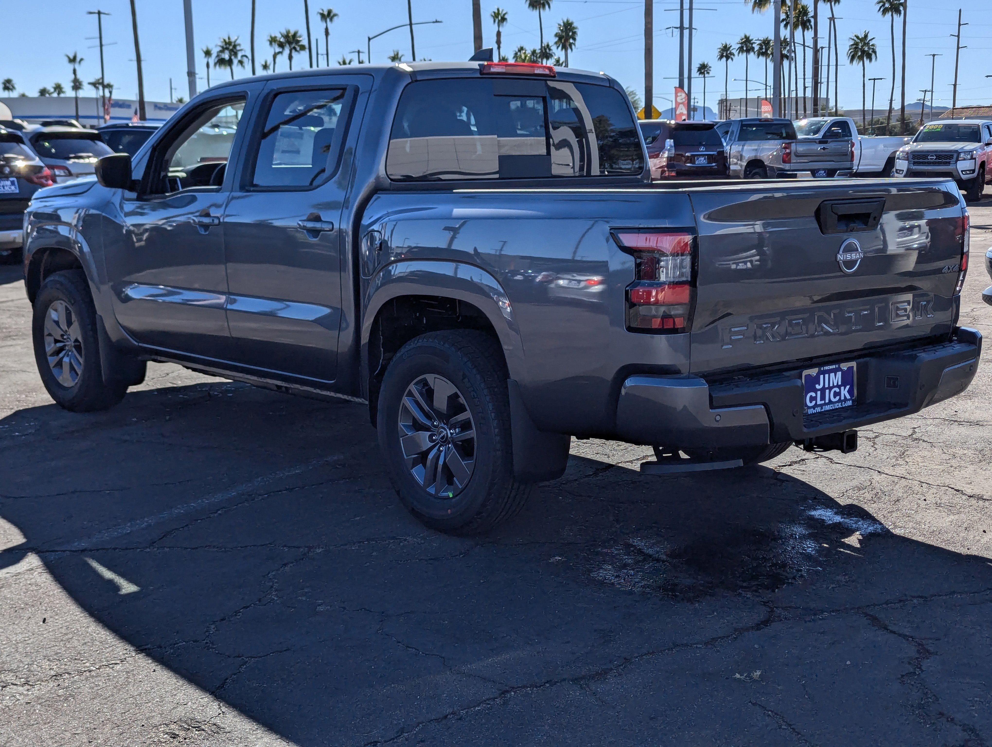 New 2026 Nissan Frontier SV image 4