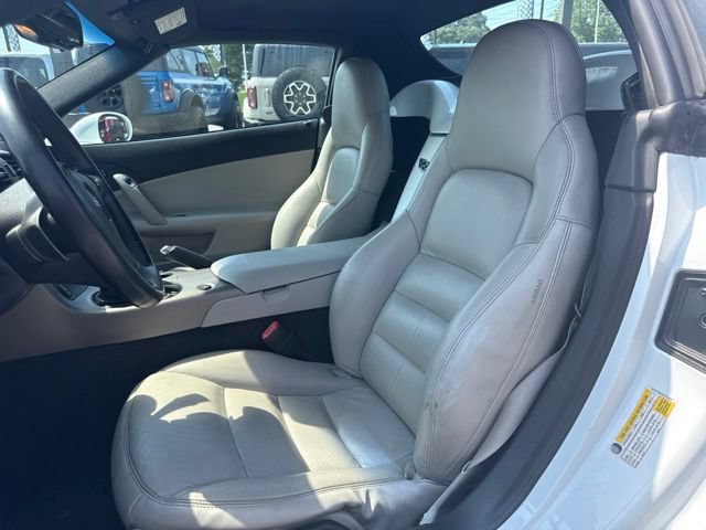 Used 2007 Chevrolet Corvette Convertible w/ Preferred Equipment Group RWD image 9