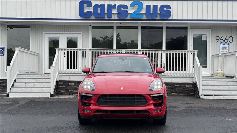 Used 2017 Porsche Macan GTS AWD/4WD image 10