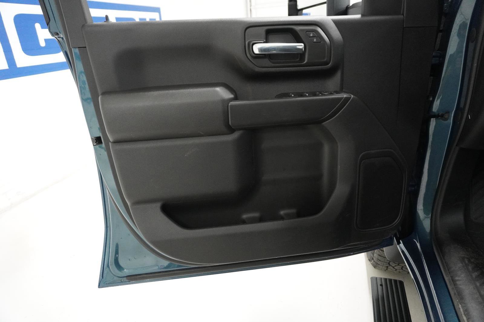 New 2026 Chevrolet Silverado 2500 Custom w/ Custom Value Package image 10