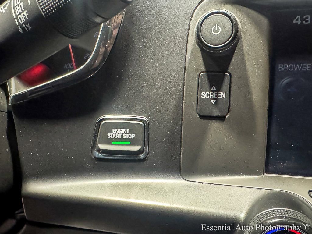 Used 2015 Chevrolet Corvette Stingray Coupe w/ 3LT Preferred Equipment Group image 18