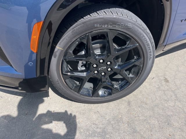 New 2026 Chevrolet Traverse RS w/ LPO, Floor Liner Package FWD image 48