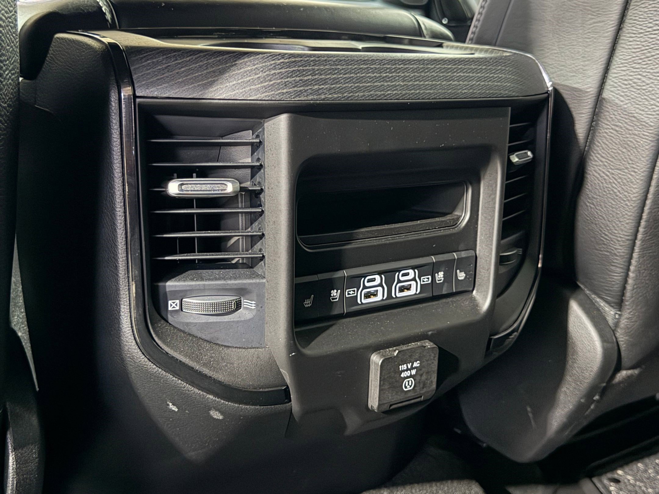 Used 2023 RAM 1500 Limited w/ Night Edition AWD/4WD image 44