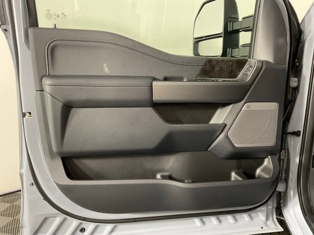 New 2026 Ford F250 Lariat w/ Black Appearance Package image 14