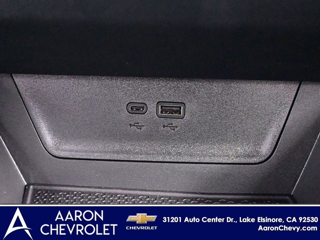 New 2026 Chevrolet Equinox LT w/ Safety and Technology Package AWD/4WD image 26