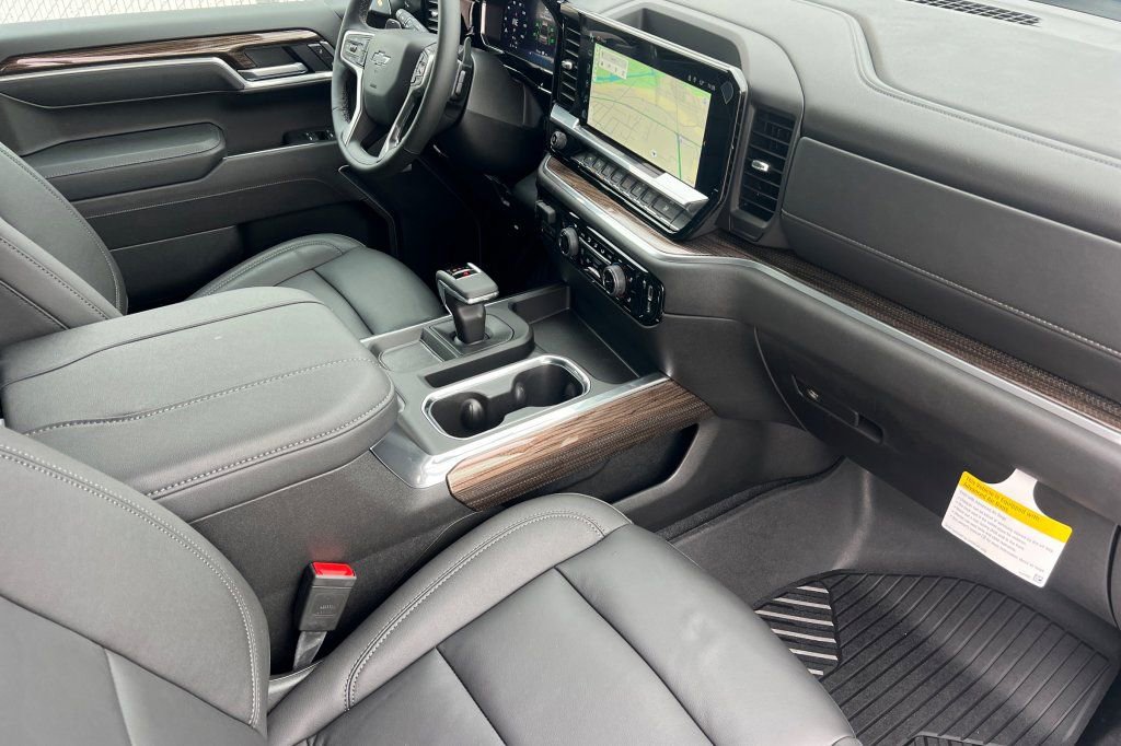 New 2026 Chevrolet Silverado 1500 RST w/ RST All Star Premium Package image 12