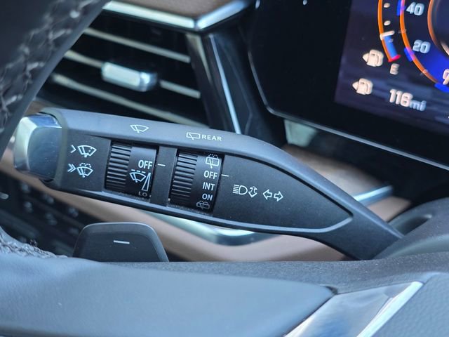 Certified 2025 Chevrolet Suburban High Country image 37