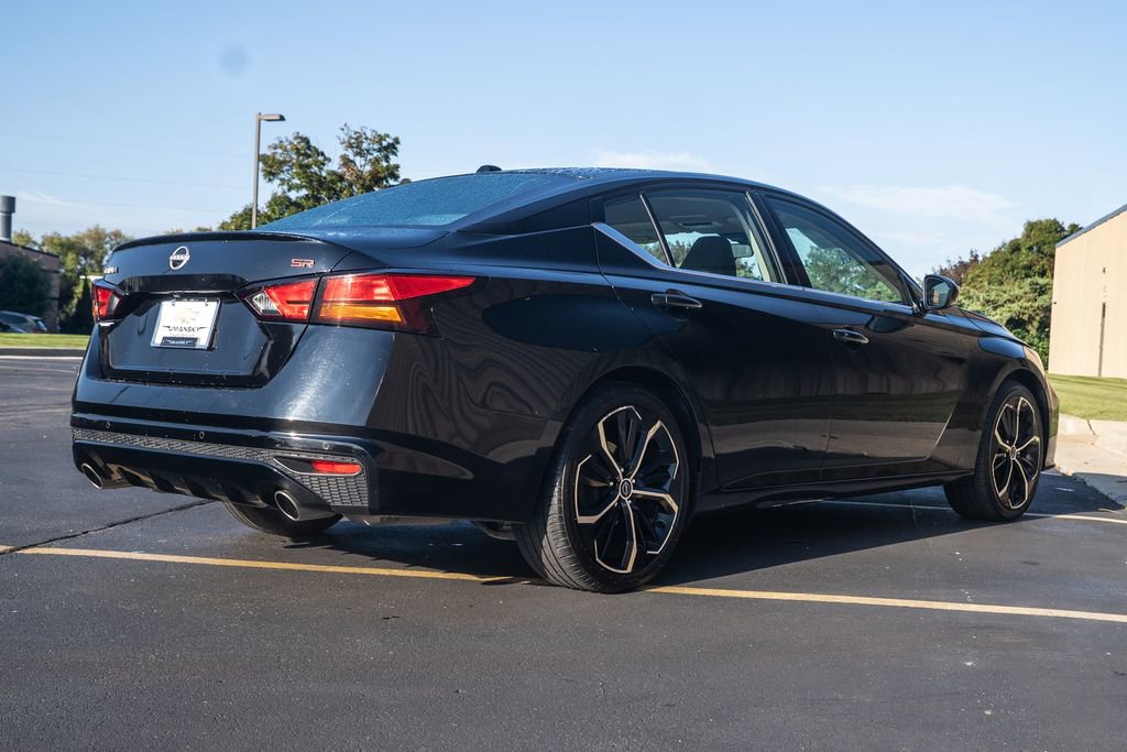 Used 2023 Nissan Altima 2.5 SR image 7