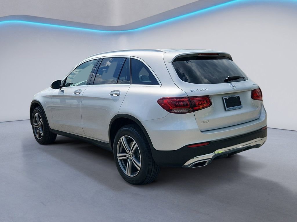 Used 2020 Mercedes-Benz GLC 300 4MATIC image 5