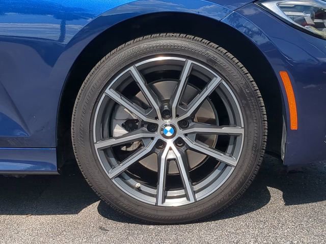 Used 2019 BMW 330i Sedan w/ Convenience Package image 11