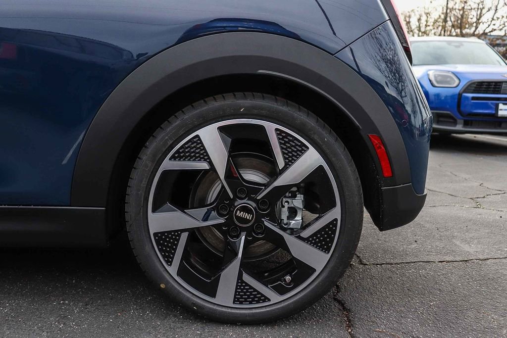 New 2026 MINI Cooper S image 11