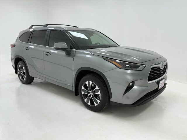 Used 2026 Toyota Highlander XLE