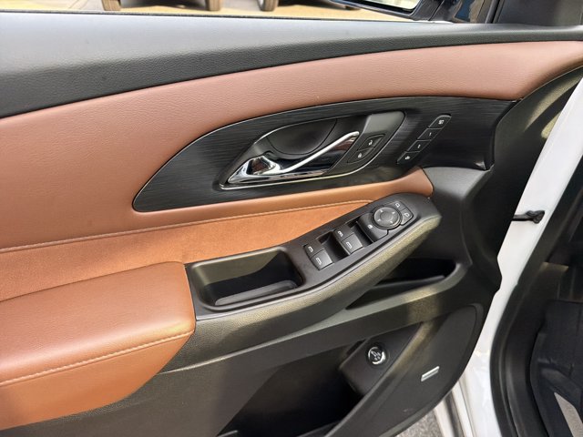 Used 2019 Chevrolet Traverse High Country w/ LPO, Floor Liner Package AWD/4WD image 17