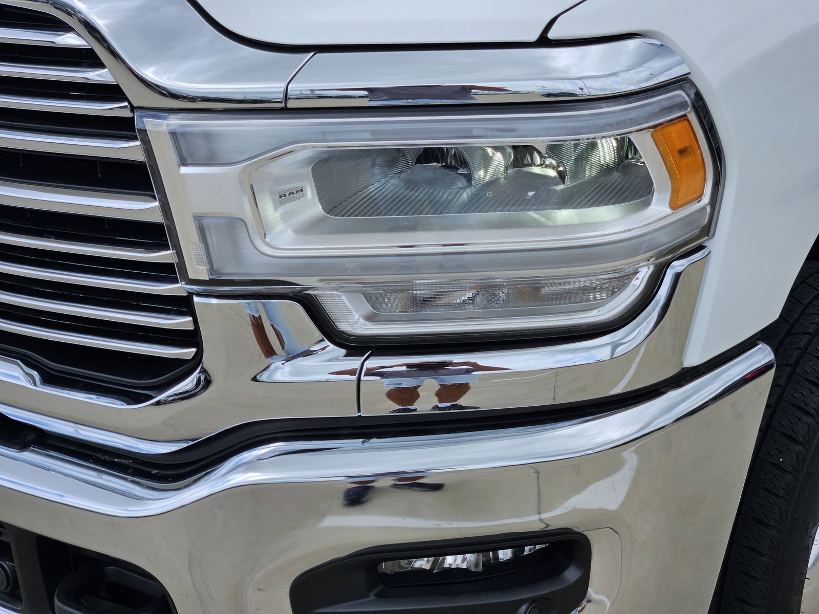 Used 2024 RAM 3500 Laramie w/ Chrome Bumper Package AWD/4WD image 11