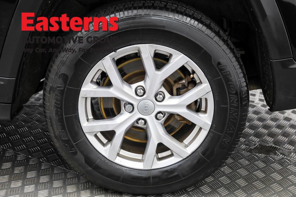 Used 2021 Jeep Grand Cherokee L Limited image 32