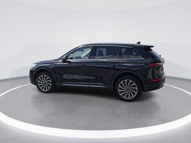 Used 2023 Lincoln Corsair Reserve w/ Equipment Group 201A FWD image 6