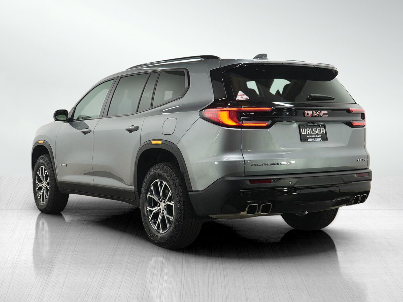 Used 2025 GMC Acadia AT4 w/ LPO, Floor Liner Package AWD/4WD image 3