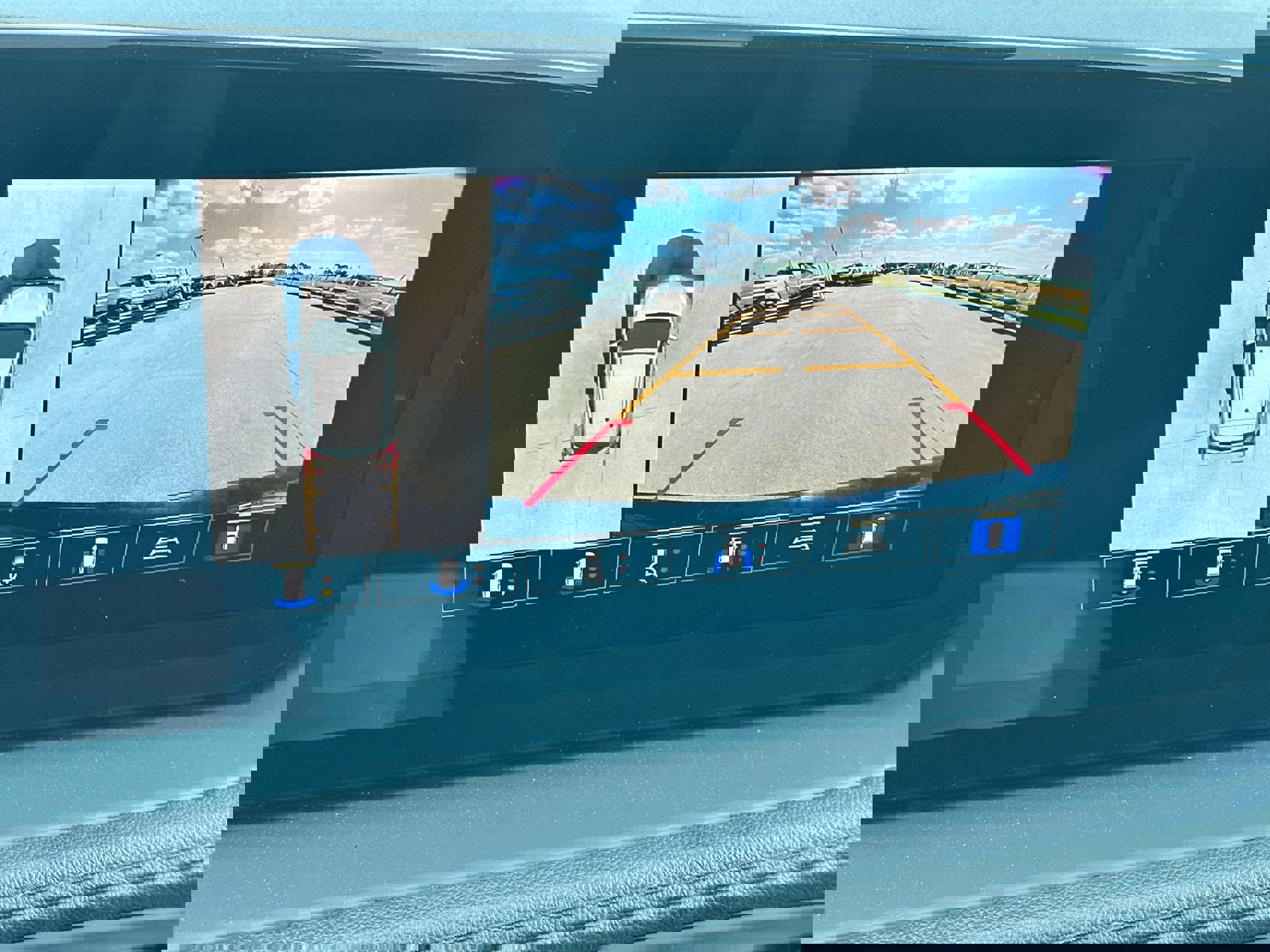 New 2026 Buick Encore GX Sport Touring w/ Advanced Technology Package image 17