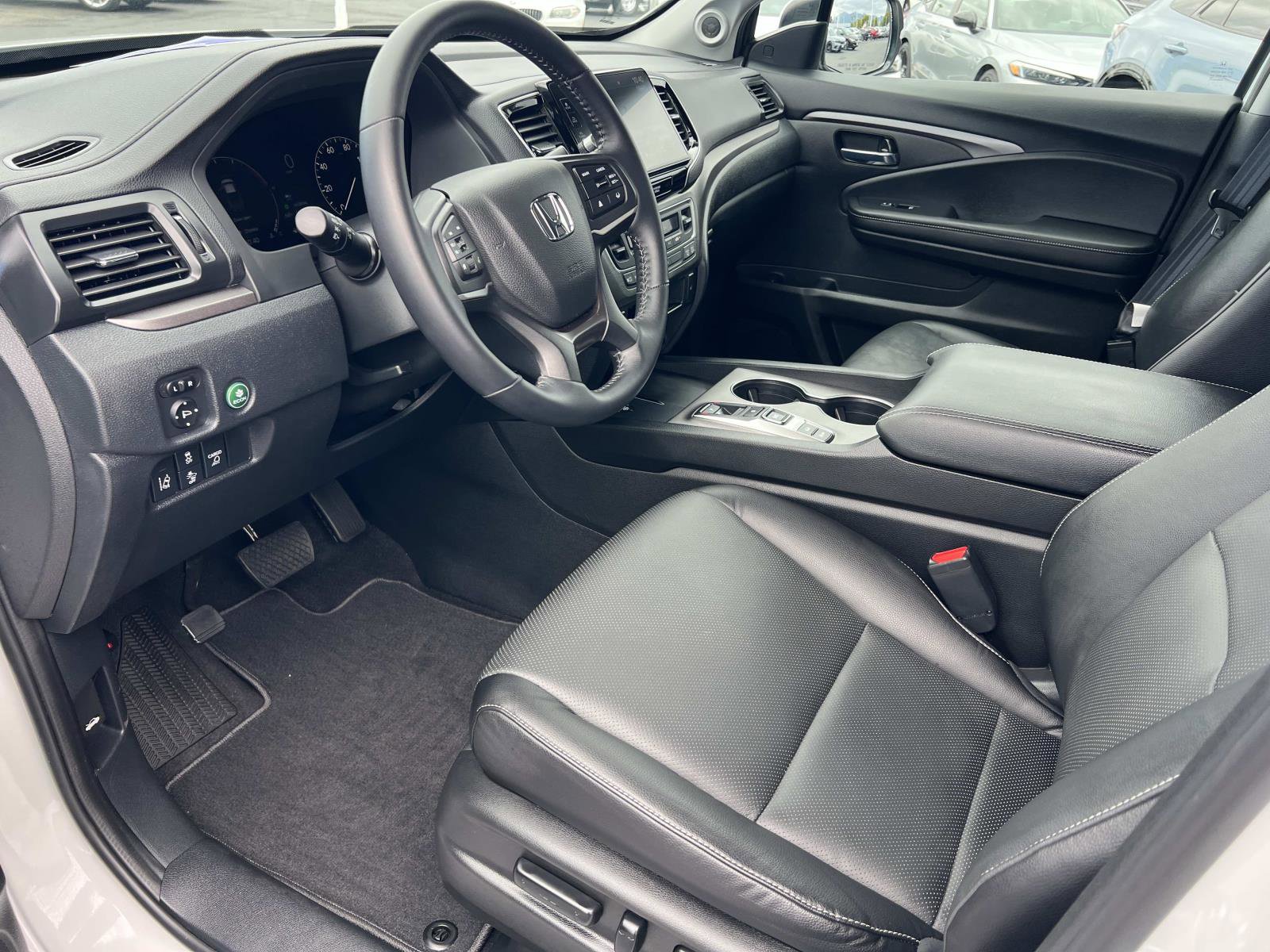 Used 2025 Honda Ridgeline RTL image 5