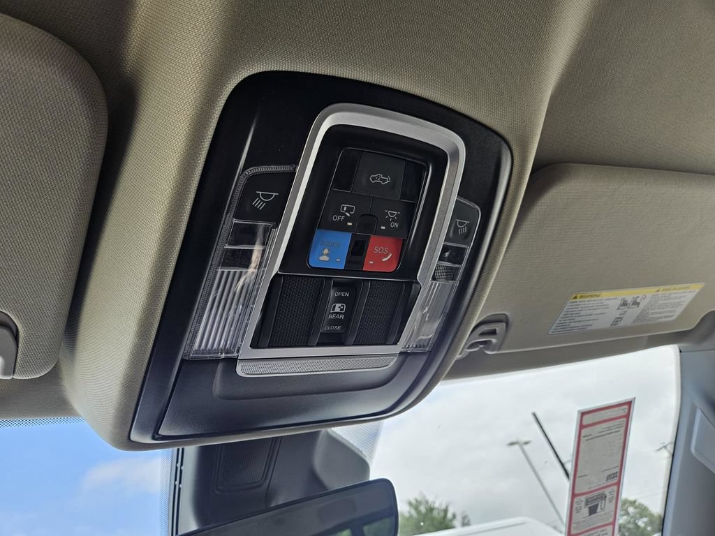 Used 2026 RAM 1500 Limited AWD/4WD image 23
