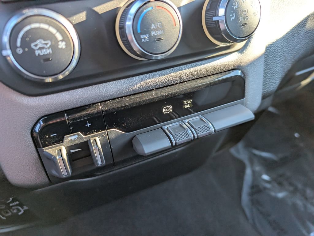 Used 2022 RAM 2500 Big Horn image 25