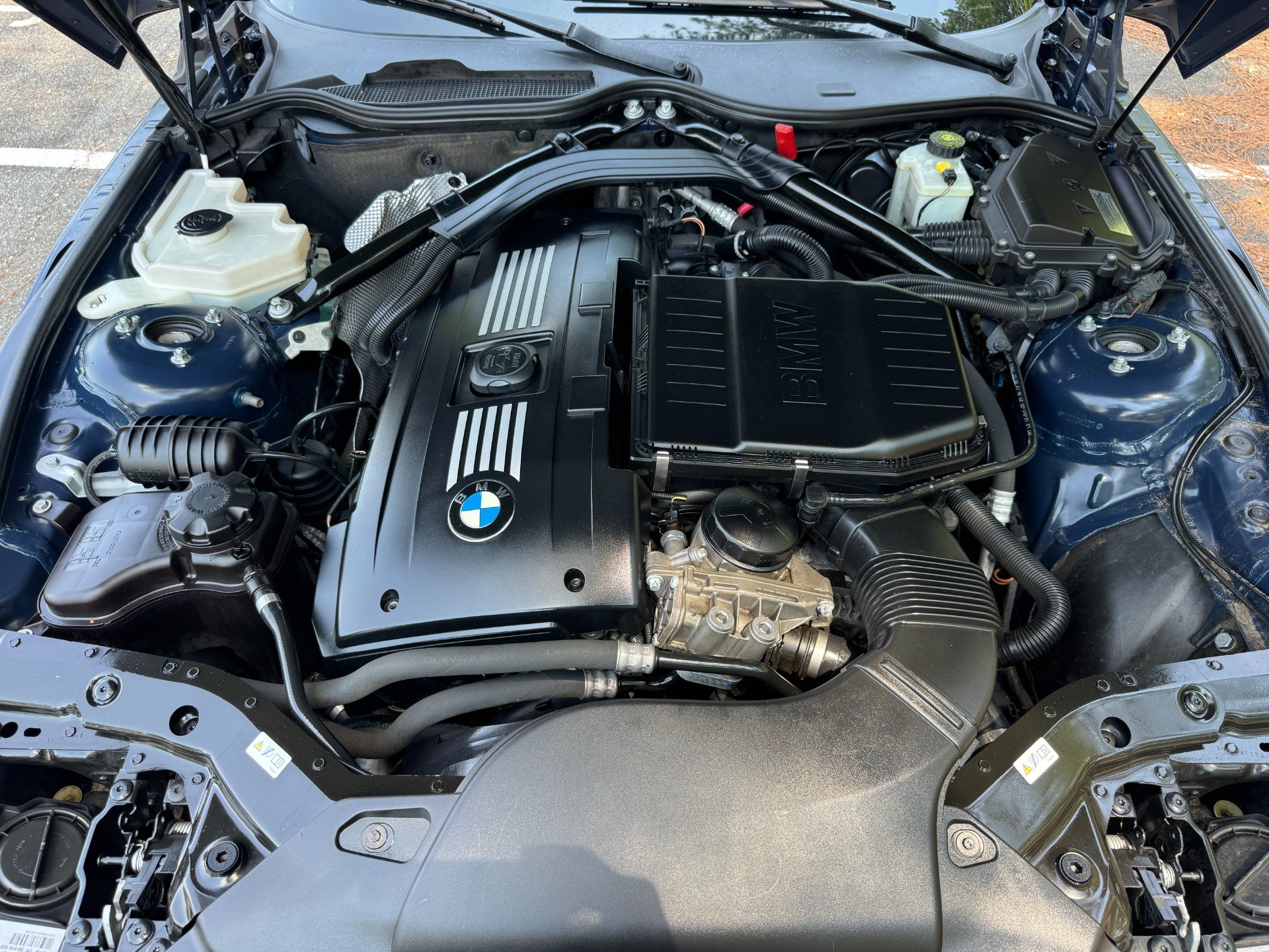 Used 2011 BMW Z4 sDrive35i RWD image 57